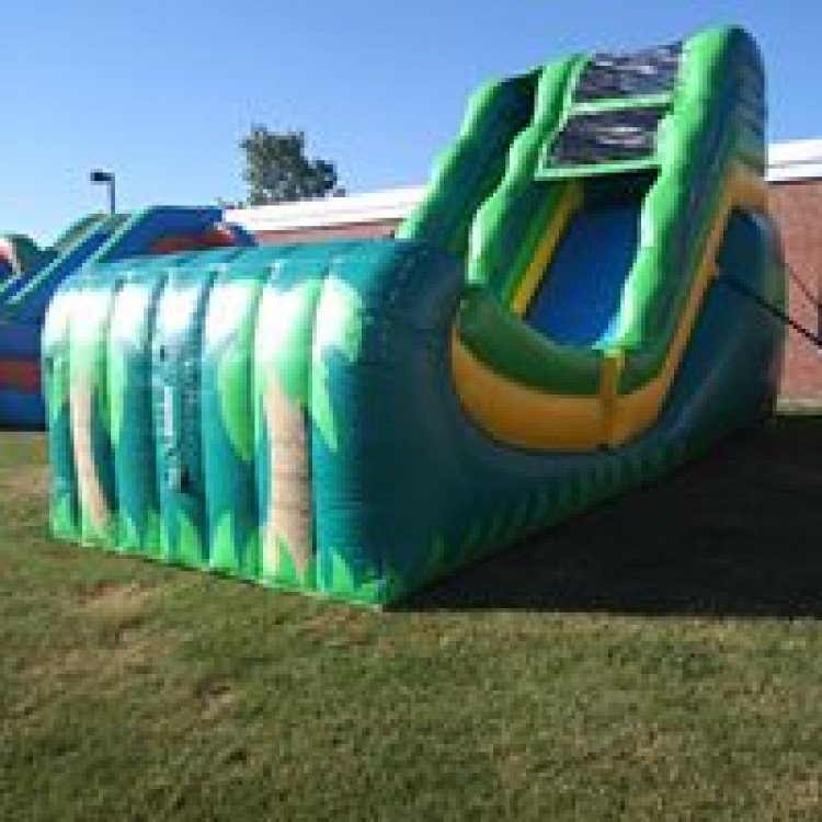 Rent Your Bounce House or Water Slide from Leaps N’ Bounce for Your